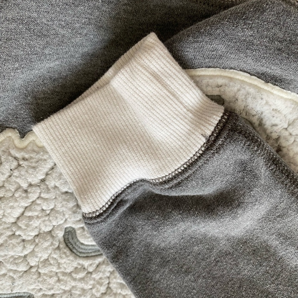 Gilly Hicks Sweatshirt S Size View 4
